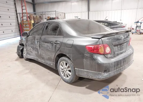 2010 Toyota Corolla S z USA, uszkodzony, nr VIN 2T1BU4EE1AC464592